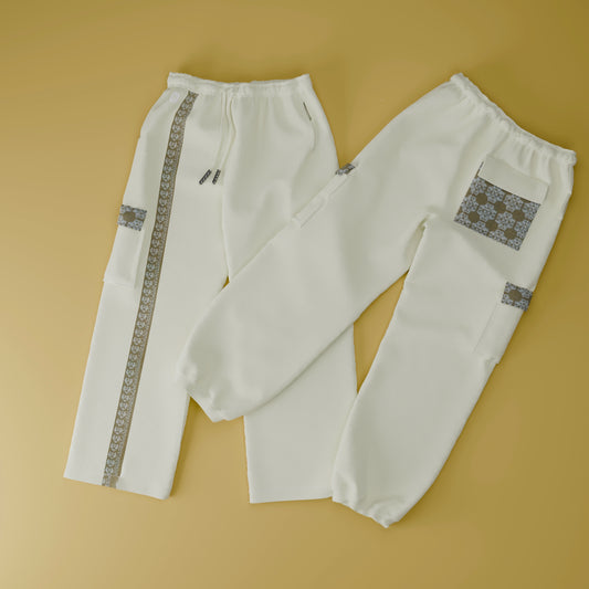 Envoltura Cargo Sweatpants (Pearl White)