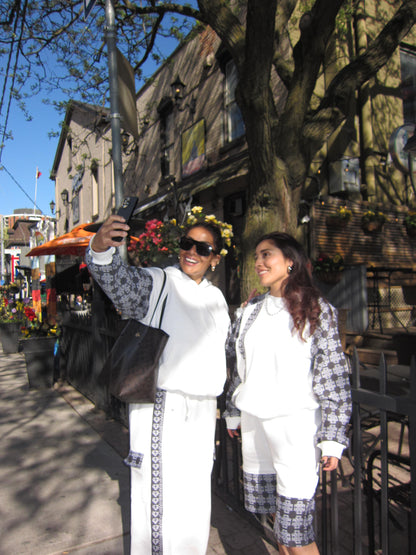 Mordida Shorts (Pearl White)