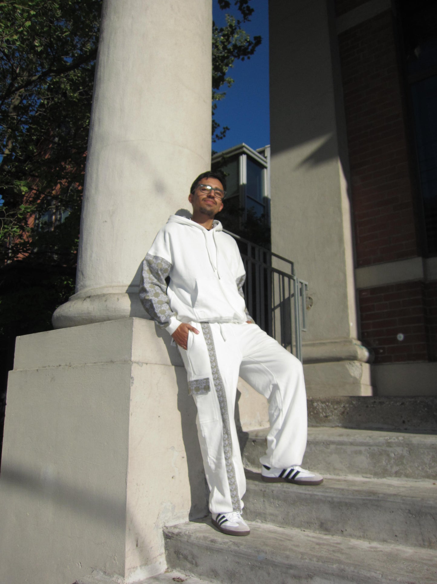 Cresta Hoodie (Pearl White)